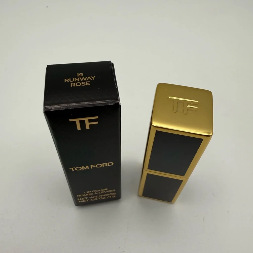 NEW Tom Ford Mini Lipstick shade: 19 Runway Rose